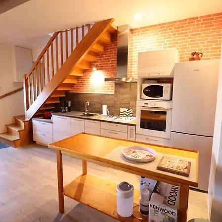 Maison De Caractere 1788 Renovee, Terrasse, Animaux Acceptes - Fr-1-742-315 * Mandailles-Saint-Julien